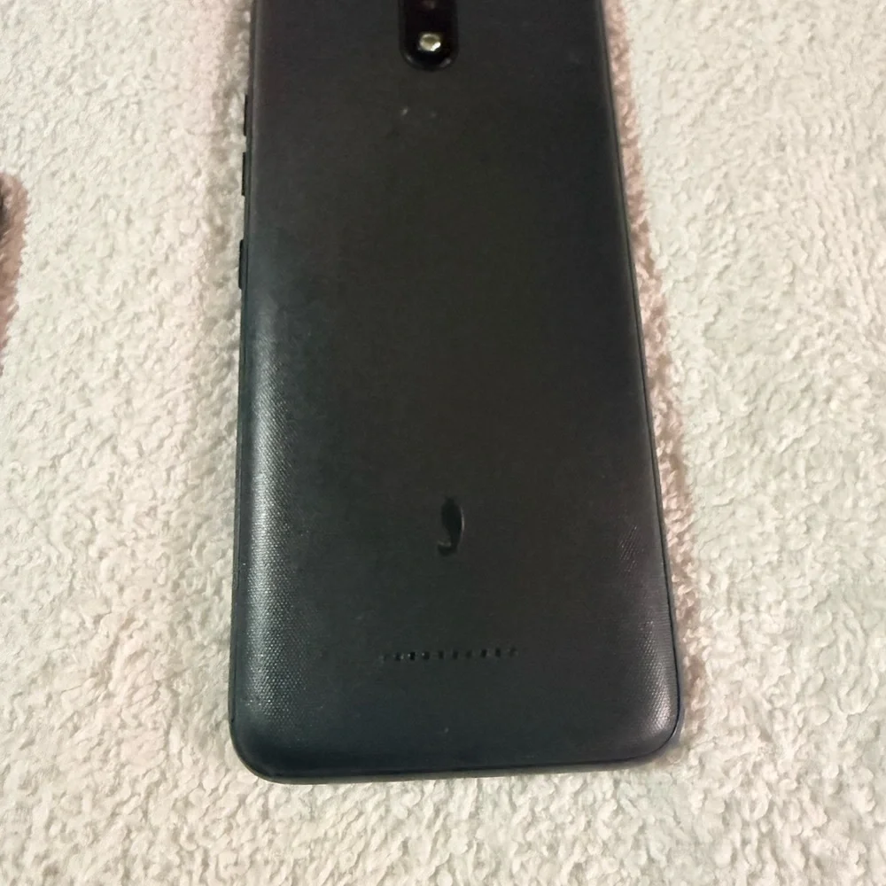 Samsung Smartphone Bundle with Accessories